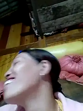 Snapshot of Sera_sexy01 chatting on 23, 10, 2025 Sera sexy01 online show from 23, 10, 2025