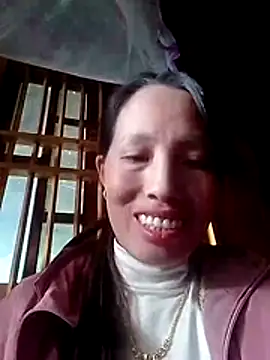 Snapshot of Sera_sexy01 chatting on 27, 10, 2025 Sera sexy01 online show from 27, 10, 2025