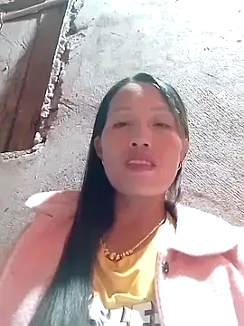 Snapshot of Sera_sexy01 chatting on 27, 10, 2025 Sera sexy01 online show from 27, 10, 2025