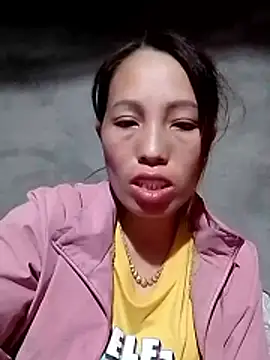 Sera sexy01 online show from 5, 12, 2025