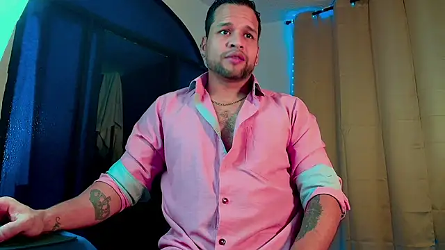 LucasGaeel online show from 5, 11, 2025