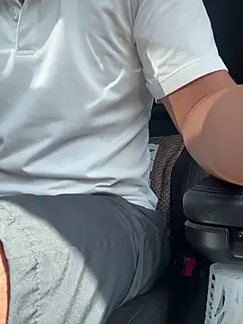 Snapshot of queen_slave1221 chatting on 27, 9, 2025 queen slave1221 online show from 27, 9, 2025