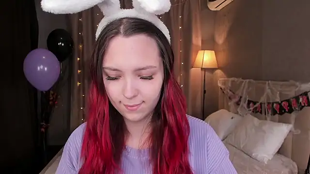 Snapshot of Monica__Queen chatting on 24, 10, 2025 Monica Queen online show from 24, 10, 2025