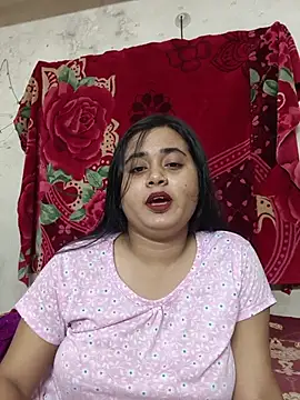 Snapshot of Love_Queen11 chatting on 18, 7, 2026 Love Queen11 online show from 18, 7, 2026