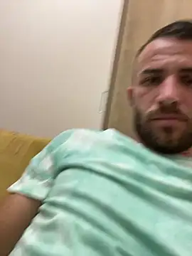 Snapshot of sexyman1936 chatting on 4, 10, 2025 sexyman1936 online show from 4, 10, 2025