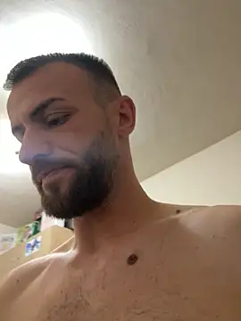 Snapshot of sexyman1936 chatting on 26, 10, 2025 sexyman1936 online show from 26, 10, 2025