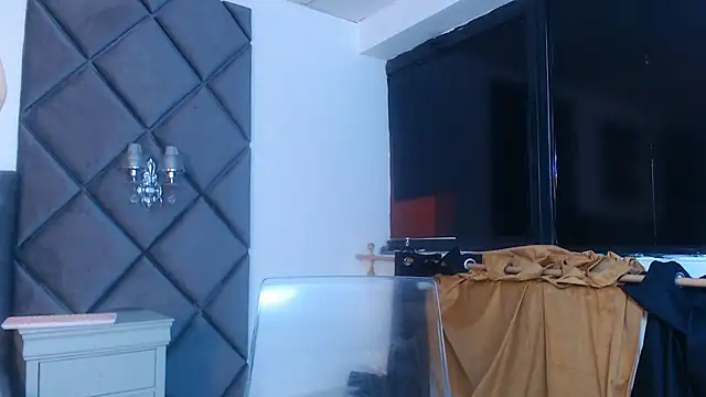 WendyChantal online show from 15, 10, 2025