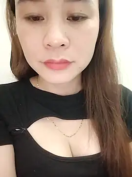 Snapshot of Girl_Shy2000 chatting on 12, 10, 2025 Girl Shy2000 online show from 12, 10, 2025