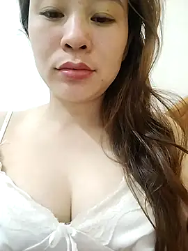 Snapshot of Girl_Shy2000 chatting on 19, 10, 2025 Girl Shy2000 online show from 19, 10, 2025