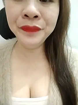 Snapshot of Girl_Shy2000 chatting on 15, 12, 2025 Girl Shy2000 online show from 15, 12, 2025