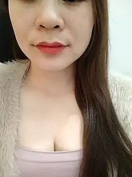 Snapshot of Girl_Shy2000 chatting on 18, 12, 2025 Girl Shy2000 online show from 18, 12, 2025