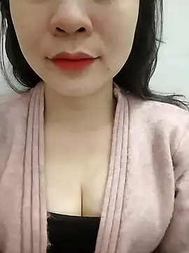 Snapshot of Girl_Shy2000 chatting on 6, 1, 2026 Girl Shy2000 online show from 6, 1, 2026