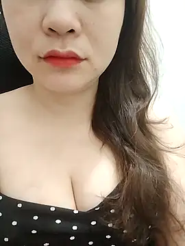 Girl Shy2000 online show from 2, 5, 2026