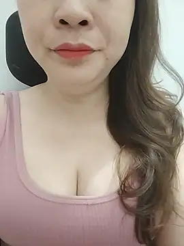 Girl Shy2000 online show from 11, 5, 2026