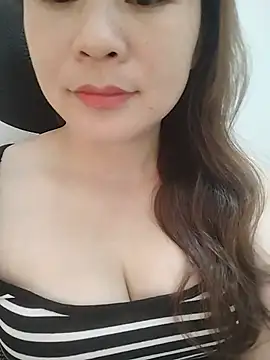 Girl Shy2000 online show from 29, 5, 2026