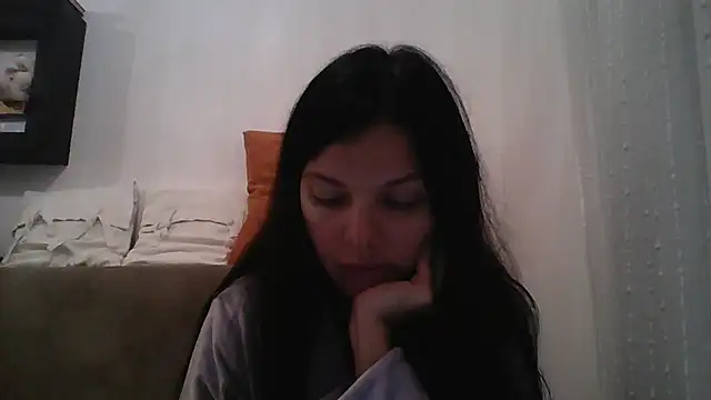 Lorivell online show from 22, 12, 2025