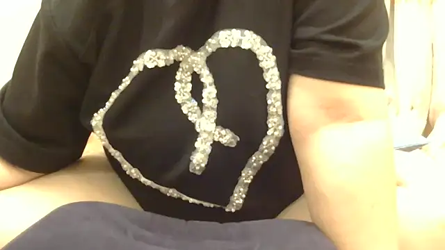 Snapshot of Kimkhaepretty chatting on 4, 10, 2025 Kimkhaepretty online show from 4, 10, 2025