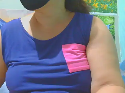 Snapshot of Kimkhaepretty chatting on 22, 10, 2025 Kimkhaepretty online show from 22, 10, 2025