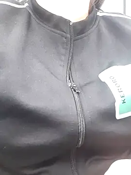 Snapshot of Kimkhaepretty chatting on 6, 11, 2025 Kimkhaepretty online show from 6, 11, 2025