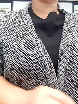 Snapshot of Kimkhaepretty chatting on 7, 1, 2026 Kimkhaepretty online show from 7, 1, 2026