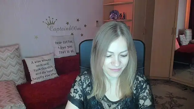 Snapshot of Tiffany_Bates chatting on 17, 10, 2025 Tiffany Bates online show from 17, 10, 2025