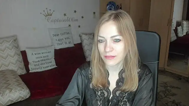 Snapshot of Tiffany_Bates chatting on 25, 10, 2025 Tiffany Bates online show from 25, 10, 2025