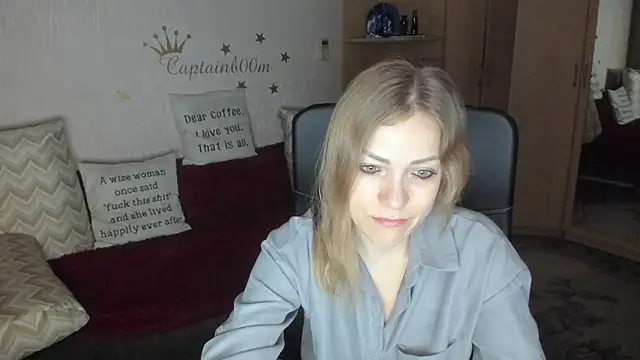 Snapshot of Tiffany_Bates chatting on 28, 10, 2025 Tiffany Bates online show from 28, 10, 2025