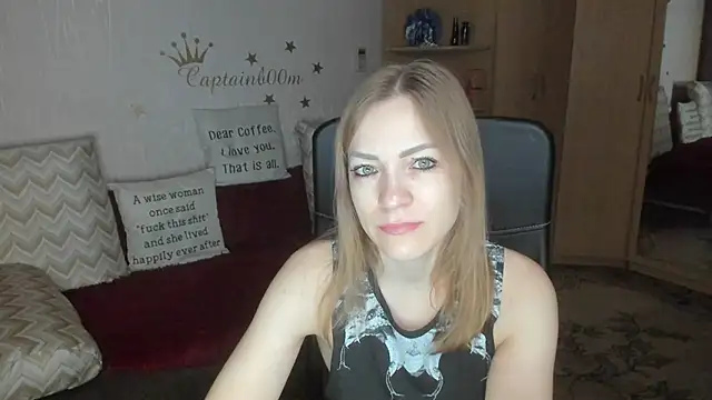 Snapshot of Tiffany_Bates chatting on 18, 11, 2025 Tiffany Bates online show from 18, 11, 2025