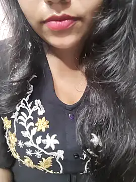 Miss Rose   online show from 19, 10, 2025