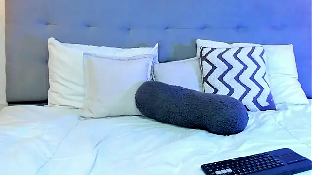 Snapshot of KelaniSilva chatting on 7, 2, 2026 KelaniSilva online show from 7, 2, 2026