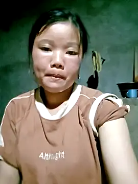 Snapshot of Samyy_xx chatting on 5, 10, 2025 Samyy xx online show from 5, 10, 2025