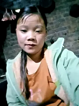 Snapshot of Samyy_xx chatting on 3, 11, 2025 Samyy xx online show from 3, 11, 2025