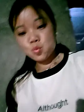 Snapshot of Samyy_xx chatting on 8, 11, 2025 Samyy xx online show from 8, 11, 2025