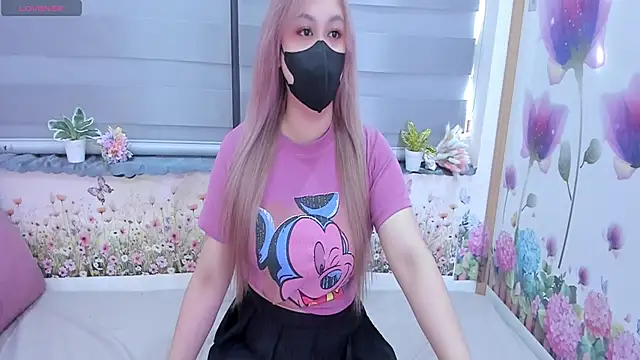 Snapshot of _itsyumi_ chatting on 26, 9, 2025 itsyumi online show from 26, 9, 2025