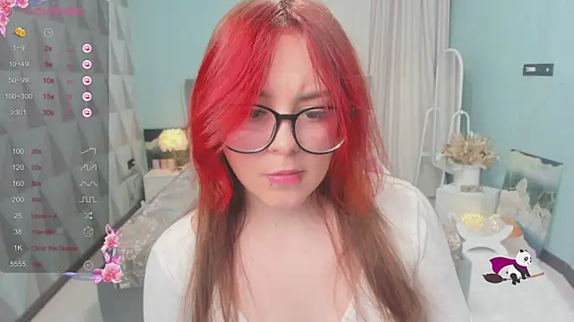 Snapshot of Monaco_Sun chatting on 12, 10, 2025 Monaco Sun online show from 12, 10, 2025