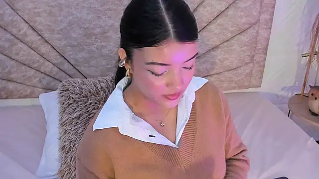 EmmaBlossom online show from 19, 12, 2025