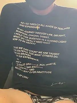 Snapshot of mj-story chatting on 14, 11, 2025 mj-story online show from 14, 11, 2025