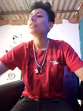 Snapshot of Owen_tomboy chatting on 7, 10, 2025 Owen tomboy online show from 7, 10, 2025