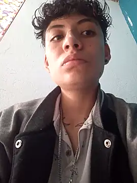 Snapshot of Owen_tomboy chatting on 27, 10, 2025 Owen tomboy online show from 27, 10, 2025