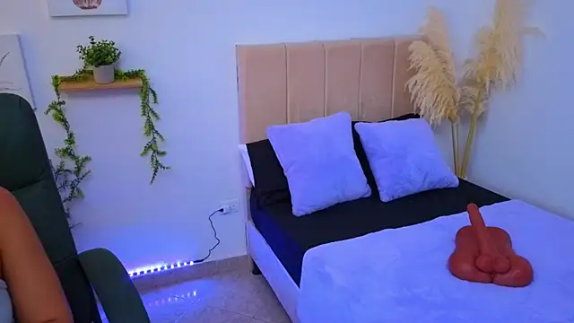 Snapshot of pequitasmedusa9 chatting on 22, 10, 2025 pequitasmedusa9 online show from 22, 10, 2025