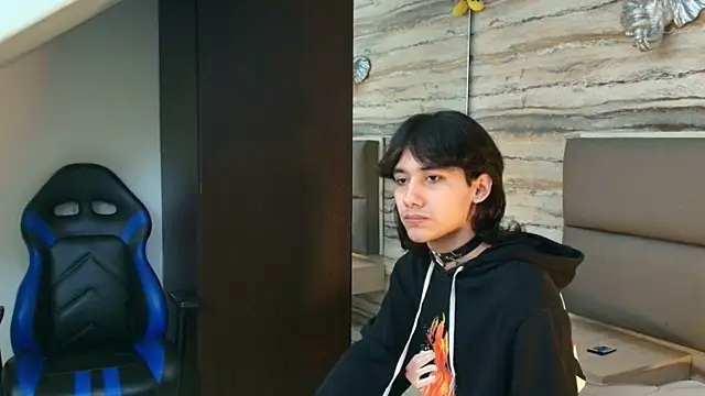 Snapshot of Lovers_21 chatting on 13, 1, 2026 Lovers 21 online show from 13, 1, 2026