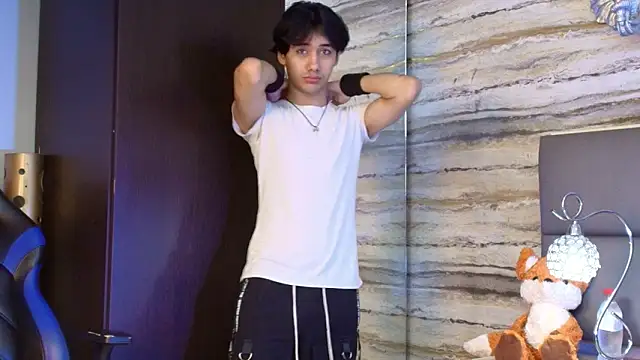 Snapshot of Lovers_21 chatting on 22, 3, 2026 Lovers 21 online show from 22, 3, 2026