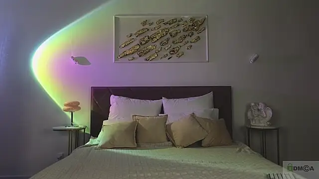 Snapshot of Nicole_Broown_ chatting on 5, 11, 2025 Nicole Broown online show from 5, 11, 2025