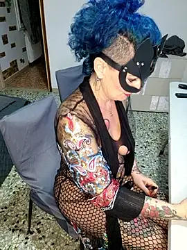 candymaxxx online show from 18, 10, 2025