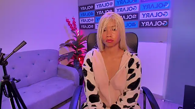 Snapshot of luna_owens chatting on 30, 9, 2025 luna owens online show from 30, 9, 2025