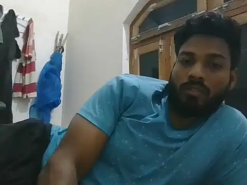 Snapshot of Raw12499 chatting on 28, 10, 2025 Raw12499 online show from 28, 10, 2025