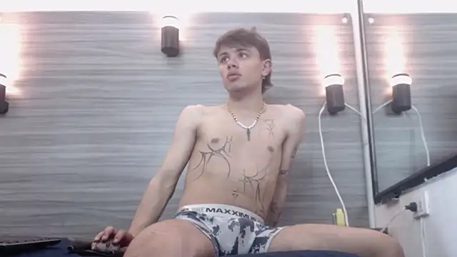 Snapshot of Jerom_xx chatting on 1, 10, 2025 Jerom xx online show from 1, 10, 2025