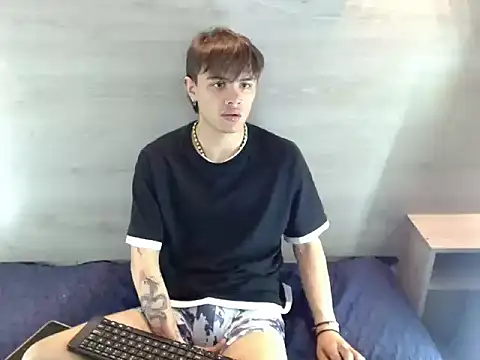 Snapshot of Jerom_xx chatting on 15, 10, 2025 Jerom xx online show from 15, 10, 2025