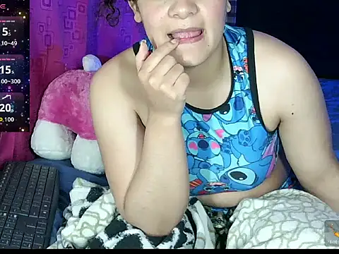 Snapshot of lati0 chatting on 28, 11, 2025 lati0 online show from 28, 11, 2025