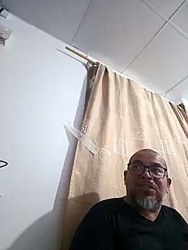 ANTHONYHOTT69 online show from 5, 11, 2025